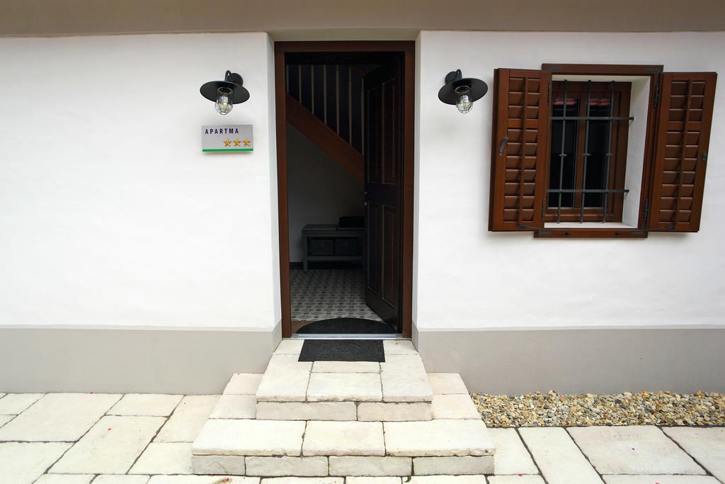 Apartment Little House Ptuj Exterior foto
